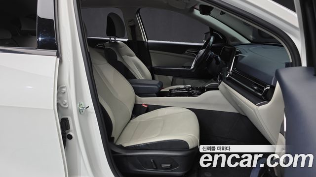 Kia Sportage 2022 — photo 11