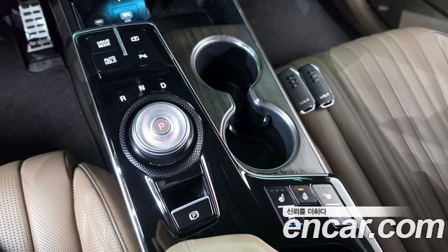 Kia K8 2023 — photo 12