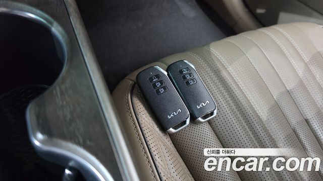 Kia K8 2023 — photo 21
