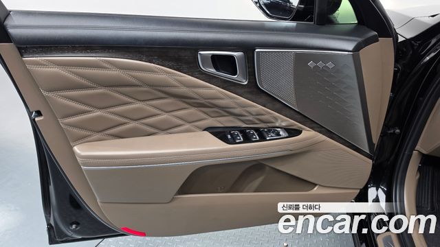 Kia K8 2023 — photo 14