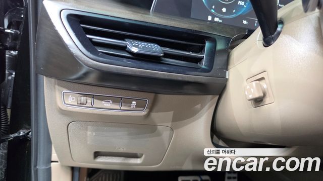 Kia K8 2023 — photo 27