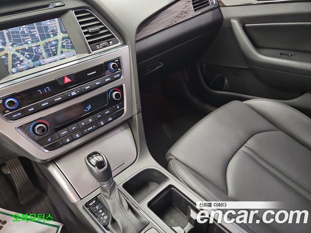 Hyundai Sonata 2015 — photo 9