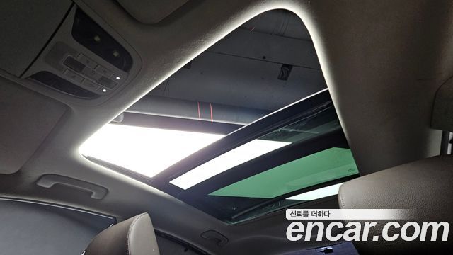 Kia K7 2017 — photo 16
