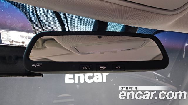 Kia K7 2017 — photo 17