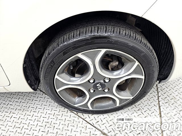 Kia morning 2013 — photo 20