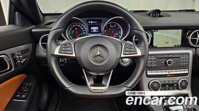 Mercedes-Benz SLC-Class 2017 — photo 13