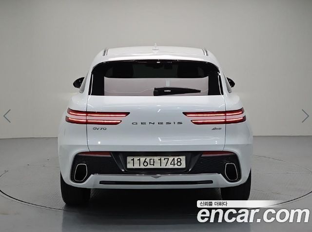 Genesis GV70 2023 — photo 4