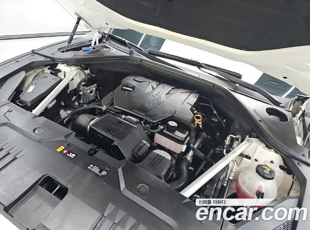 Genesis GV70 2023 — photo 7