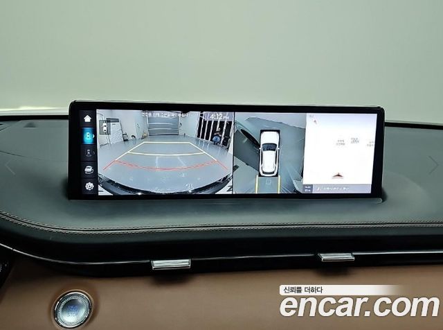 Genesis GV70 2023 — photo 15