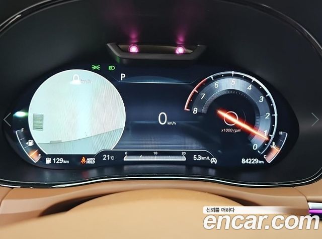 Genesis GV70 2023 — photo 17