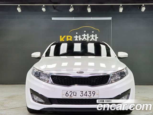 Kia K5 2011 — photo 2