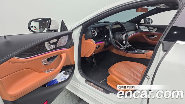 Mercedes-Benz CLS-Class 2022 — photo 13