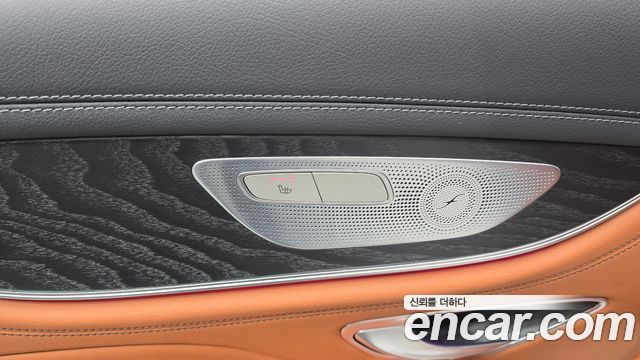 Mercedes-Benz CLS-Class 2022 — photo 26