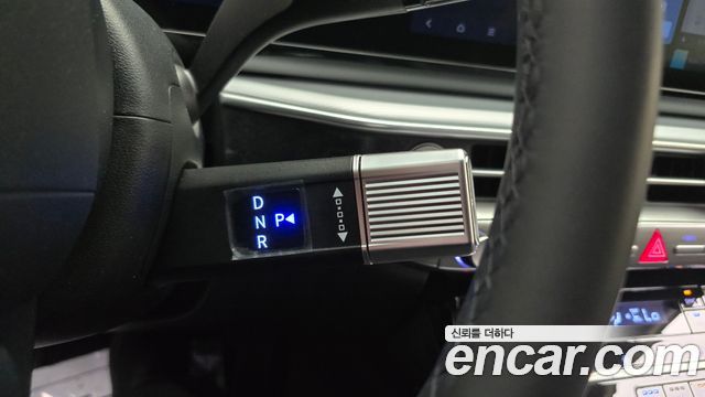 Hyundai Grandeur 2025 — photo 9
