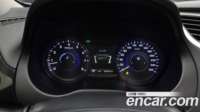 Hyundai Grandeur 2014 — photo 8