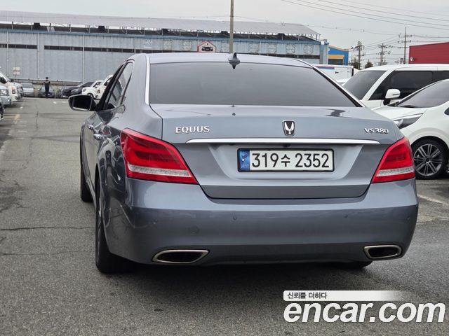 Hyundai Equus 2014 — photo 4