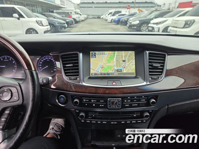 Hyundai Equus 2014 — photo 9