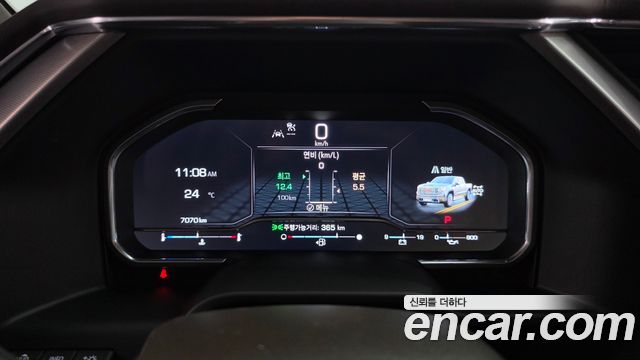 GMC Sierra 2023 — photo 11