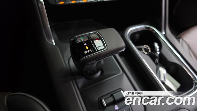 GMC Sierra 2023 — photo 12