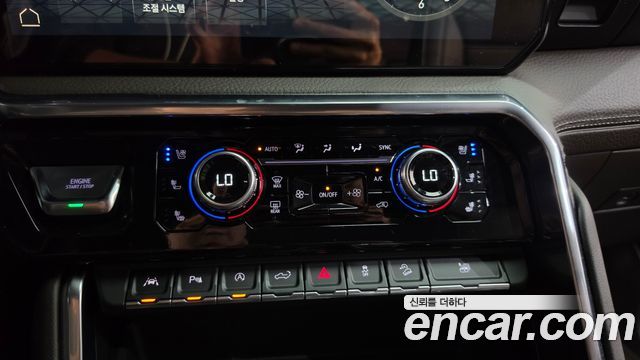 GMC Sierra 2023 — photo 18