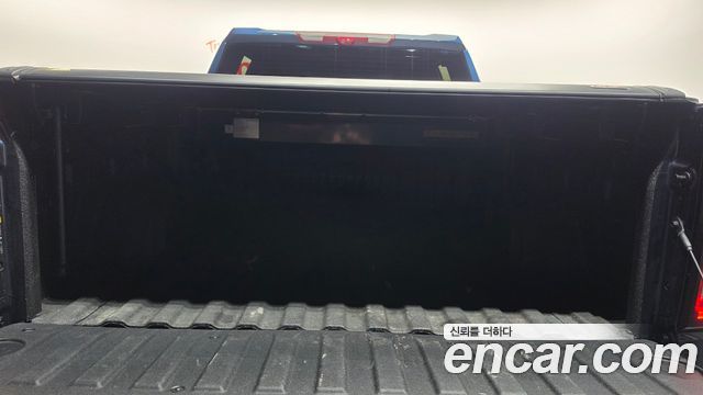 GMC Sierra 2023 — photo 23