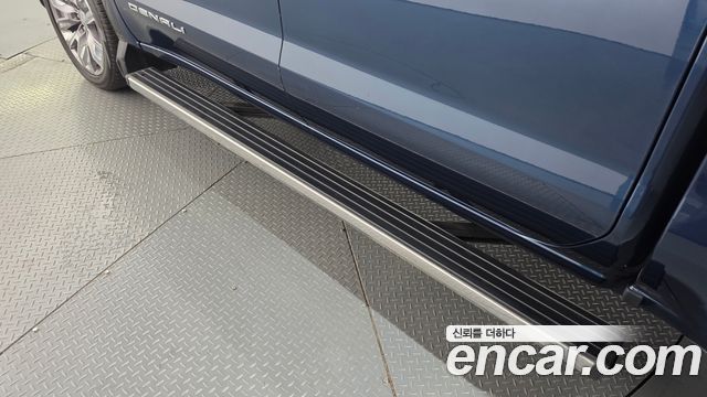 GMC Sierra 2023 — photo 27