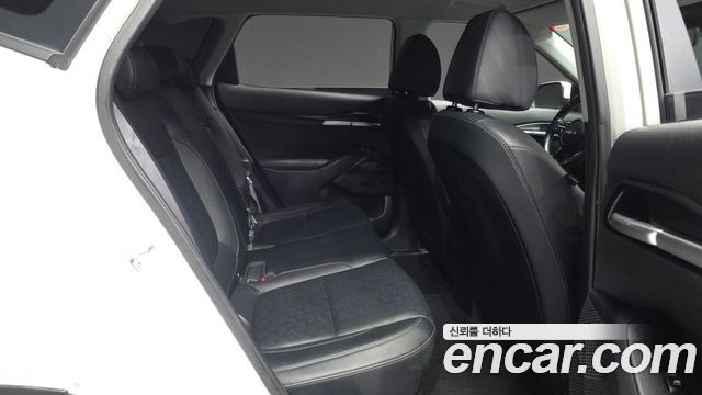 Kia Seltos 2023 — photo 18