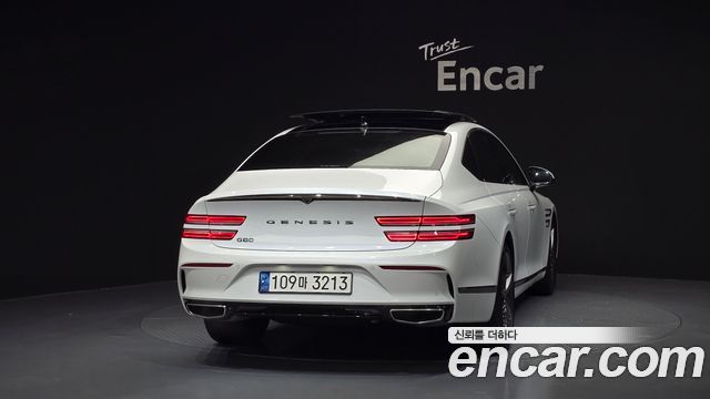 Genesis G80 2022 — photo 4