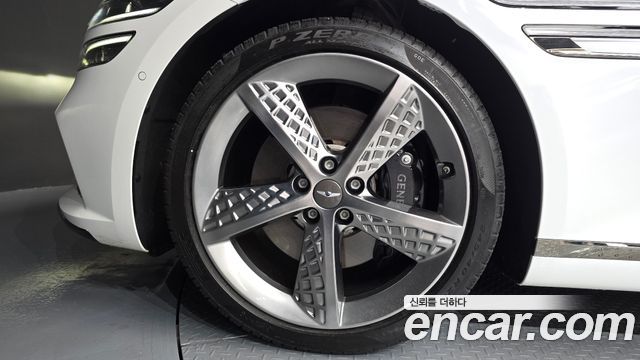 Genesis G80 2022 — photo 5