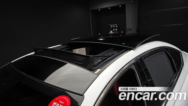 Genesis G80 2022 — photo 16