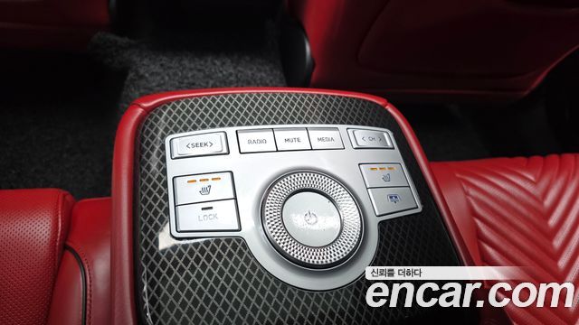 Genesis G80 2022 — photo 18