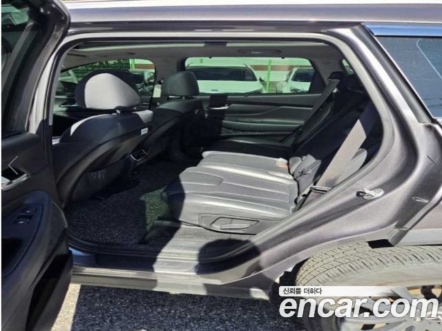Hyundai Santafe 2022 — photo 5