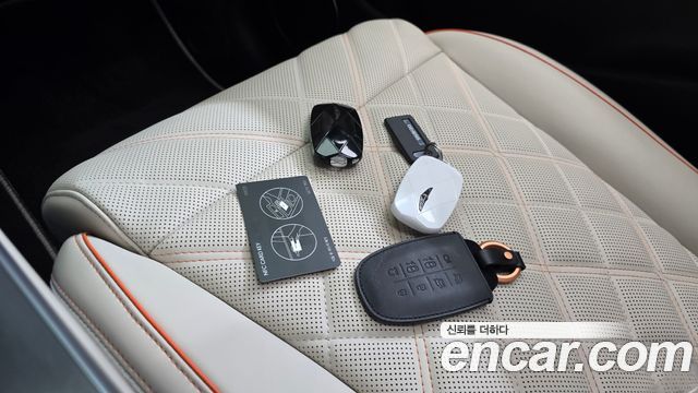Genesis GV70 2025 — photo 21