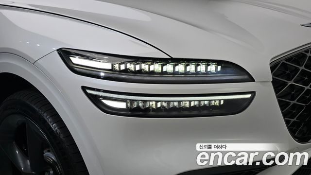 Genesis GV70 2025 — photo 8