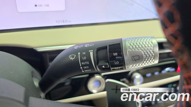Genesis GV70 2025 — photo 27