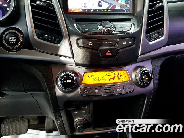 KG Mobility KORANDO 2015 — photo 14