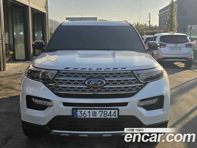 Ford Explorer 2020 — photo 2