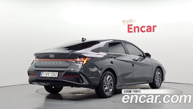 Hyundai AVANTE 2024 — photo 2