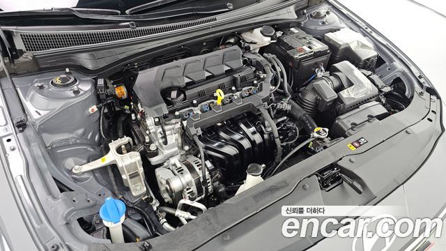 Hyundai AVANTE 2024 — photo 6