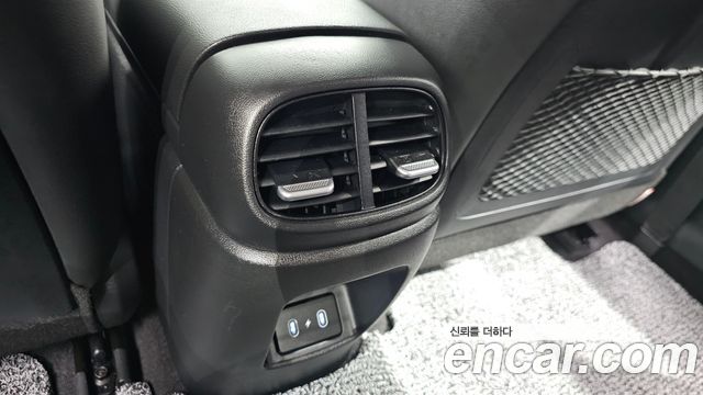Hyundai AVANTE 2024 — photo 31