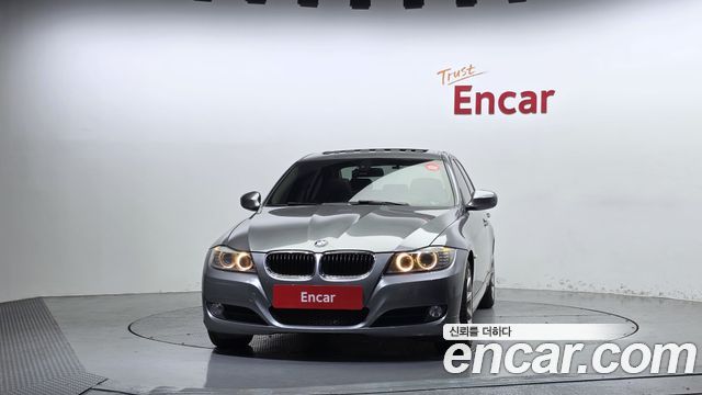 BMW 3-Series 2011 — photo 3