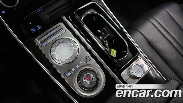Genesis GV80 2021 — photo 12