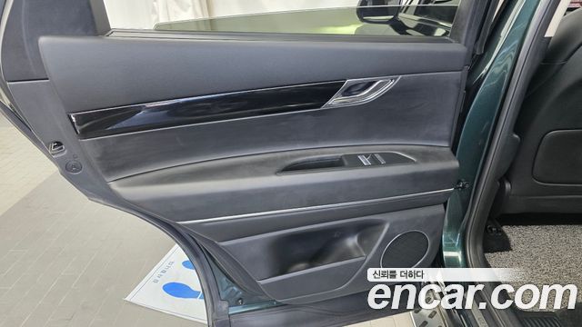 Genesis GV80 2021 — photo 15