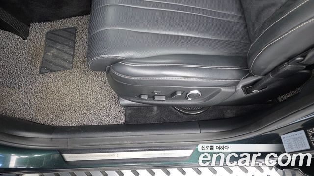 Genesis GV80 2021 — photo 32