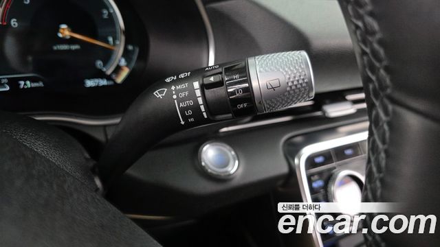 Genesis GV80 2021 — photo 33