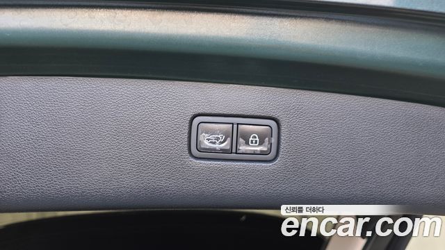 Genesis GV80 2021 — photo 35