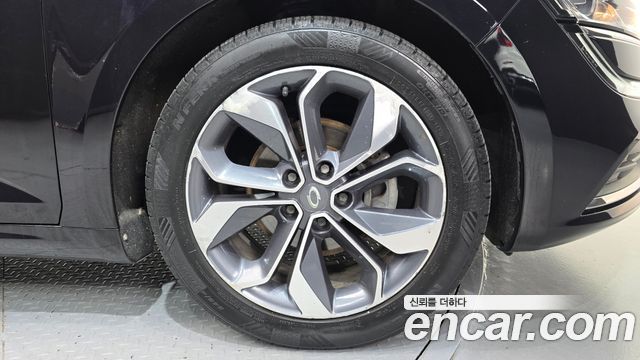 Renault Korea SM6 2019 — photo 5