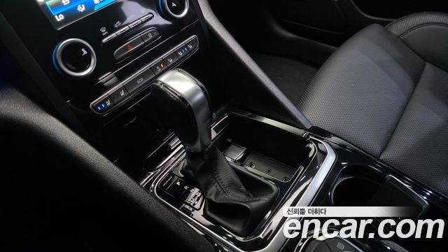 Renault Korea SM6 2019 — photo 12
