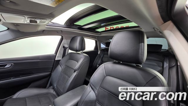 Renault Korea SM6 2019 — photo 17