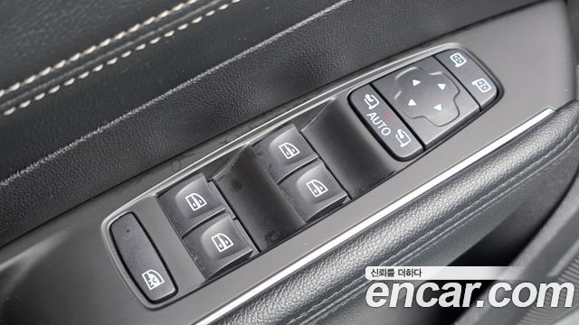 Renault Korea SM6 2019 — photo 19